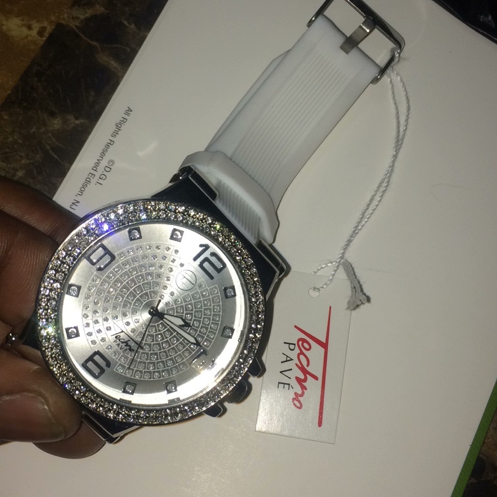 Watches - Picture 4 of 8